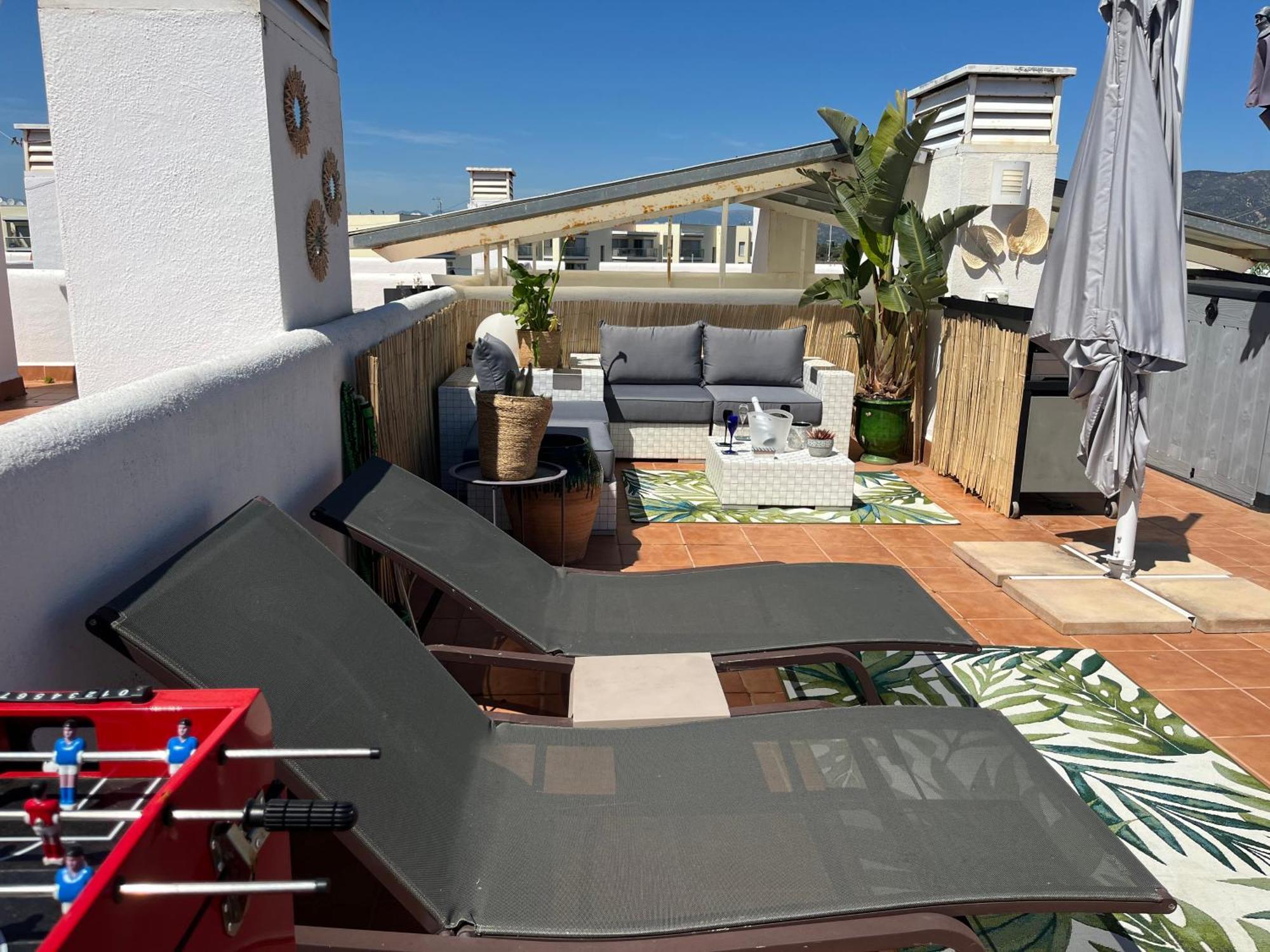 Appartement Avec Terrasse Sur Le Toit Vue Mer Roses Exterior foto